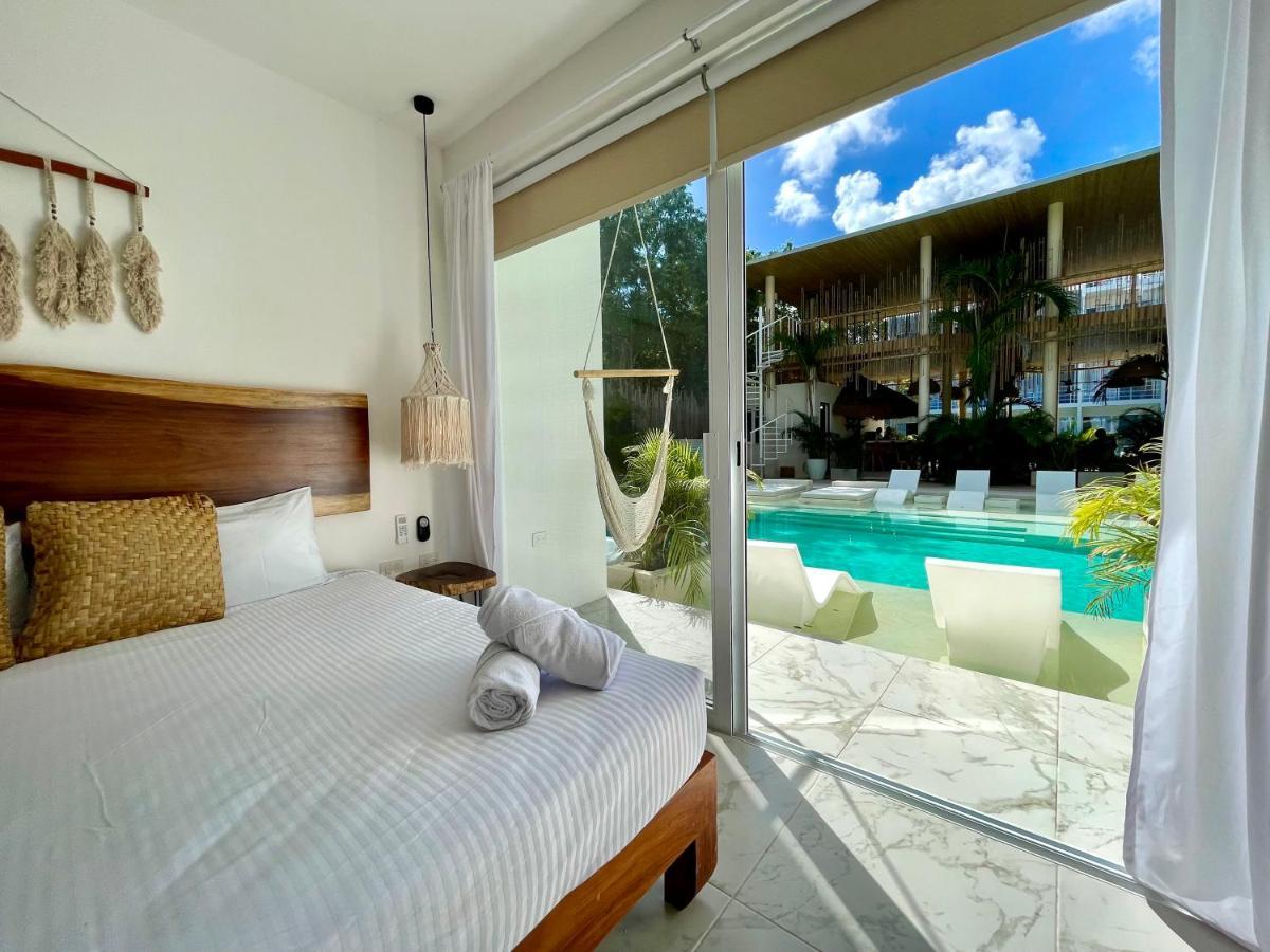 Beautiful Swim-Up Studio With Private Terrace, Pool And Jungle Gym 图卢姆 外观 照片