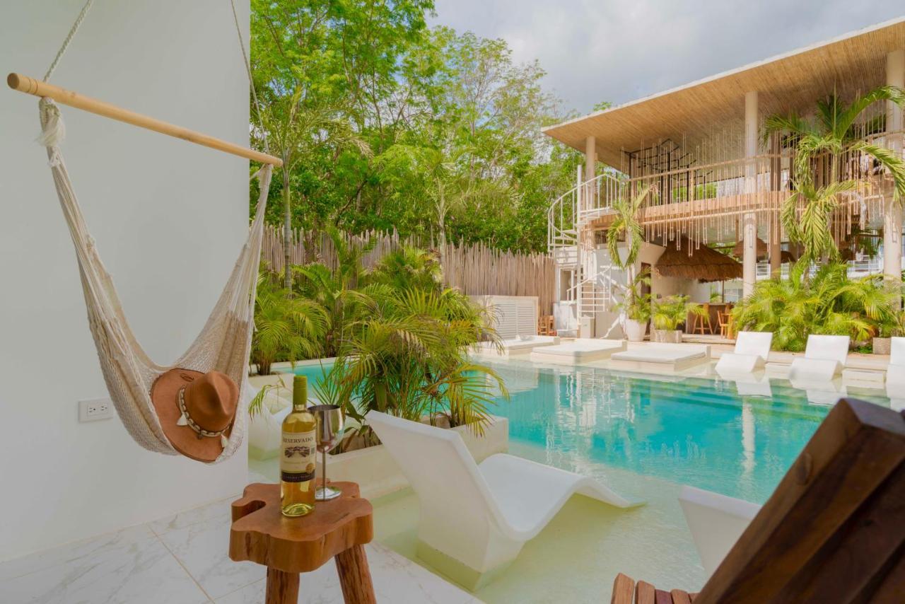 Beautiful Swim-Up Studio With Private Terrace, Pool And Jungle Gym 图卢姆 外观 照片